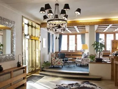 National By Mountain 3*