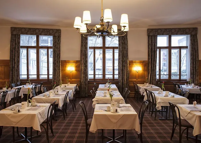 National By Mountain 酒店