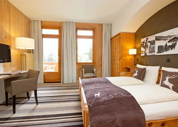 National By Mountain Davos