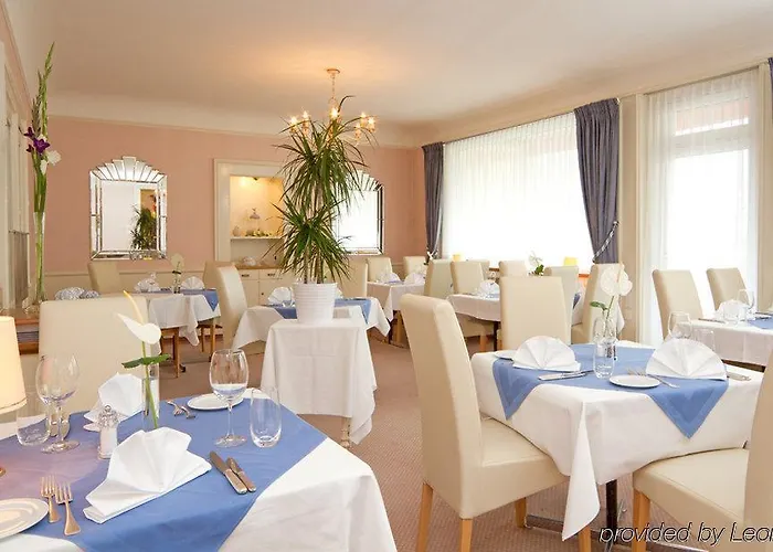 National By Mountain Hotel 3*