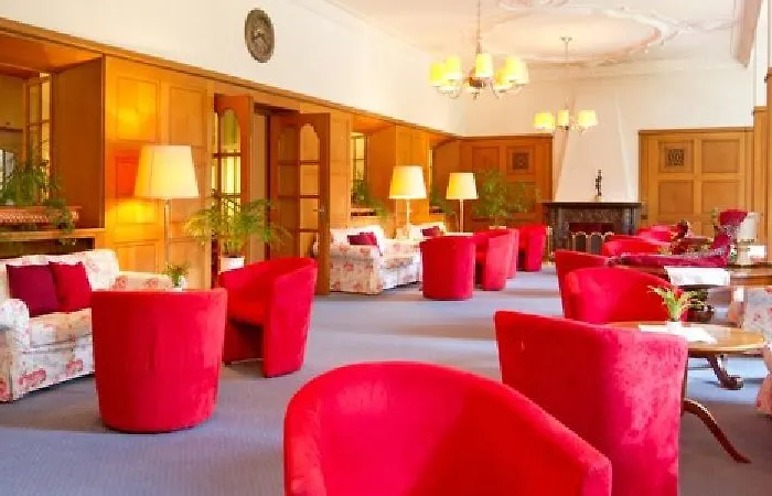 Hotel National By Mountain