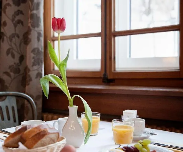 Ξενοδοχείο National By Mountain