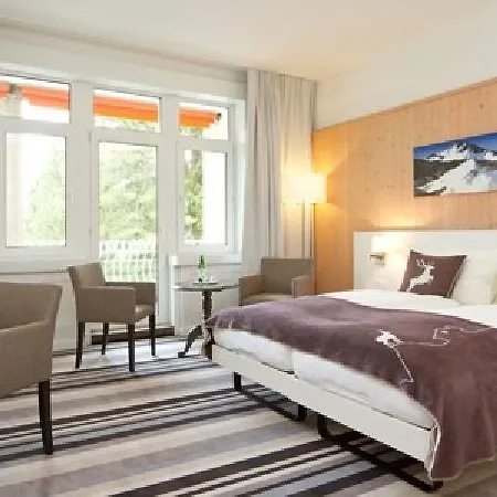 National By Mountain 3* دافوس